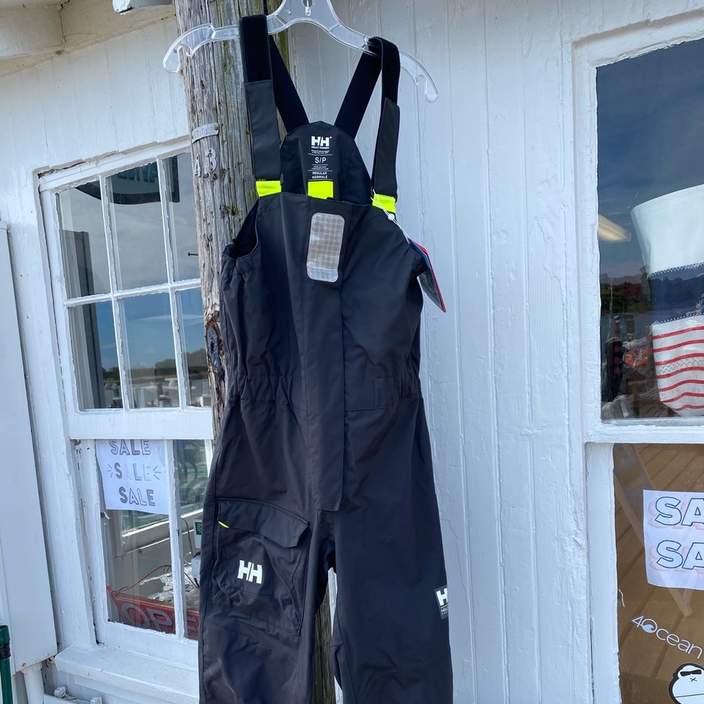 Hello Hansen Pier Bib
